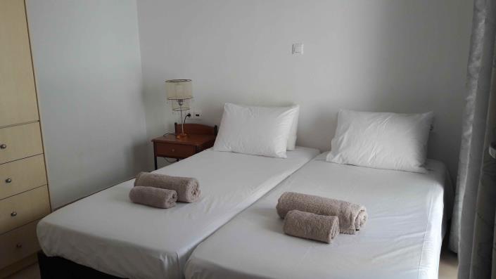 Image No.9-2 Bed Maisonette for sale