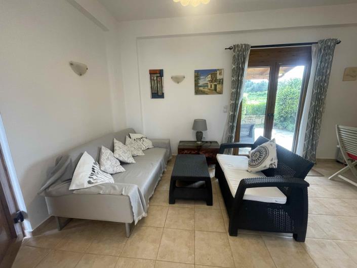 Image No.5-2 Bed House/Villa for sale