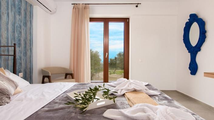 Image No.10-4 Bed House/Villa for sale