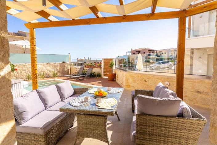 Image No.18-2 Bed Maisonette for sale