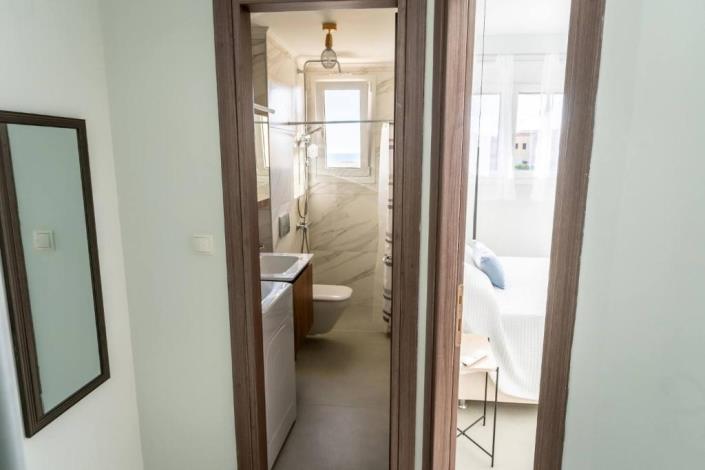 Image No.13-2 Bed Maisonette for sale