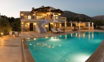luxury-4-bedroom-villa-eretria-featured