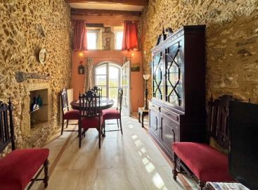 1 - Nikiforos Fokas, Villa / Detached