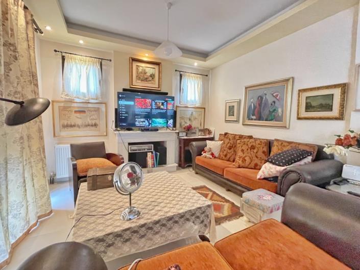 Image No.1-3 Bed Maisonette for sale