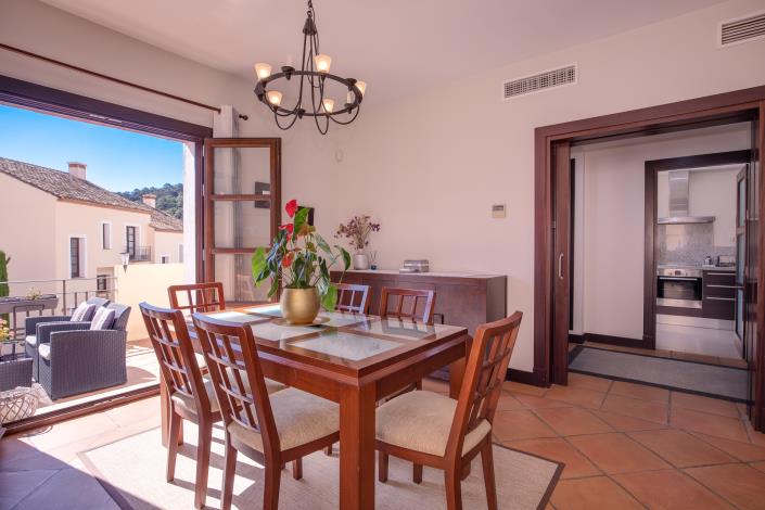 Image No.3-3 Bed Townhouse for sale