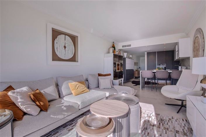 Image No.19-2 Bed Flat for sale