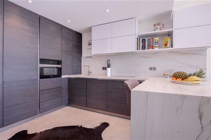 Image No.21-2 Bed Flat for sale