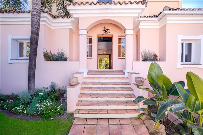 Image No.27-4 Bed Villa for sale