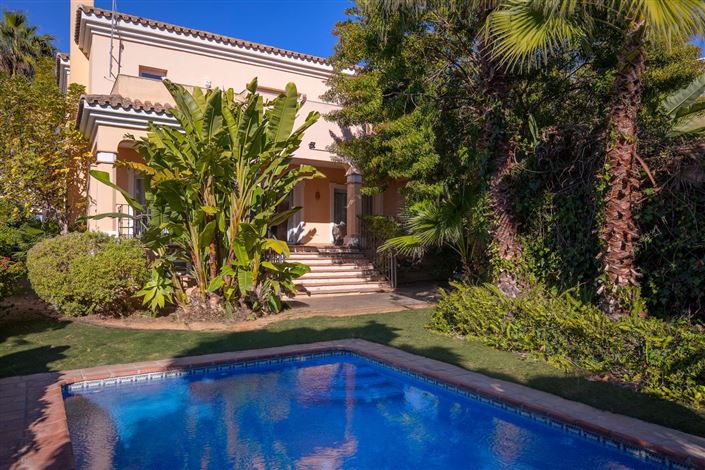 Image No.8-4 Bed Villa for sale