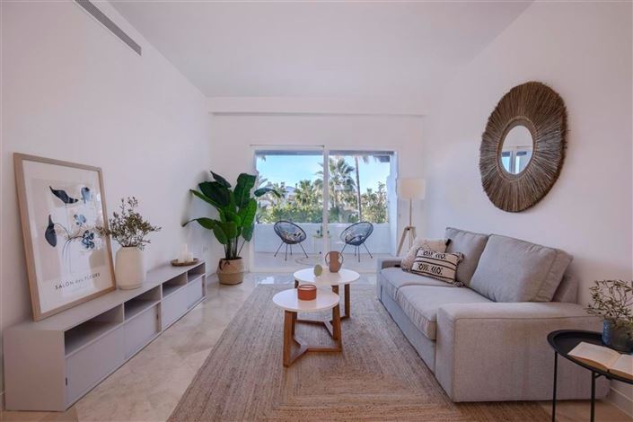 Image No.4-2 Bed Flat for sale
