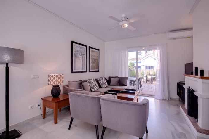 Image No.2-3 Bed Townhouse for sale