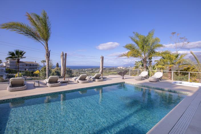 Image No.2-4 Bed Villa for sale