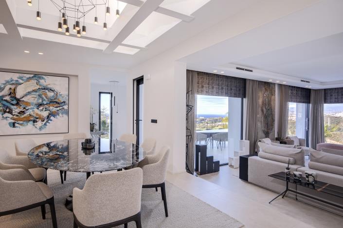Image No.4-4 Bed Villa for sale