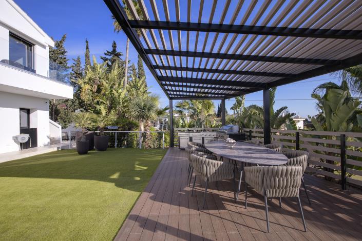 Image No.3-4 Bed Villa for sale