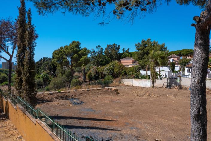 Image No.5-Plot for sale