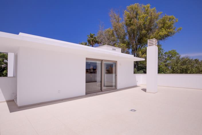 Image No.27-4 Bed Villa for sale