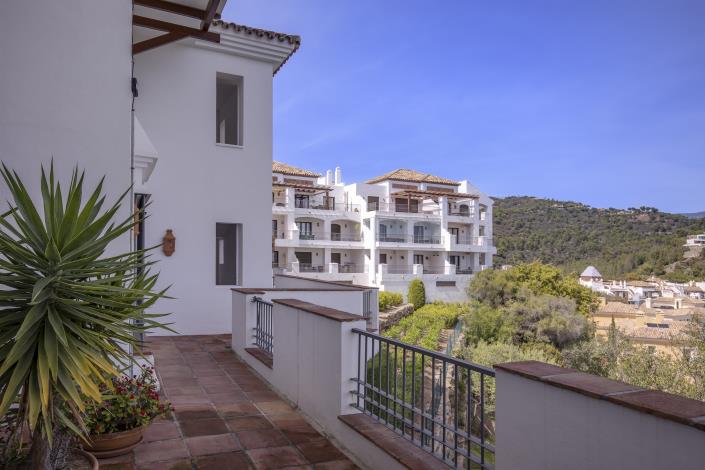 Image No.22-2 Bed Apartment for sale