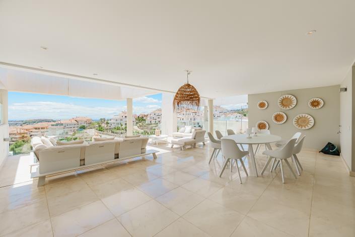 Image No.3-3 Bed Apartment for sale