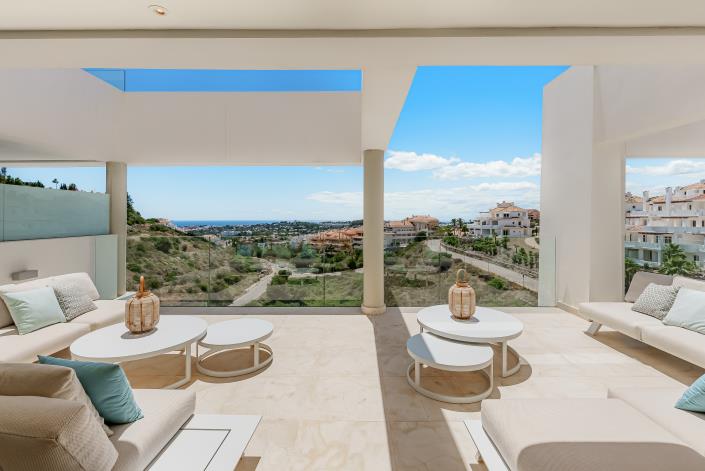 Image No.8-3 Bed Apartment for sale