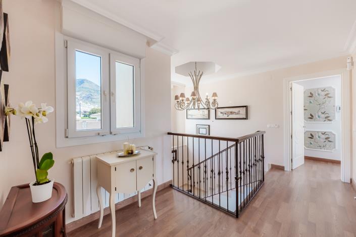 Image No.17-6 Bed Villa for sale