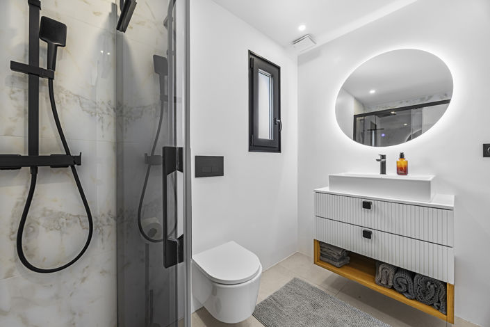 Image No.26-3 Bed House for sale
