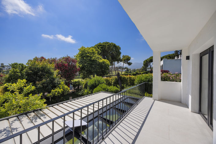Image No.27-3 Bed House for sale