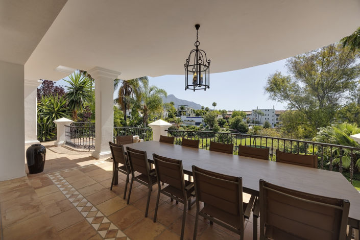 Image No.8-8 Bed Villa for sale