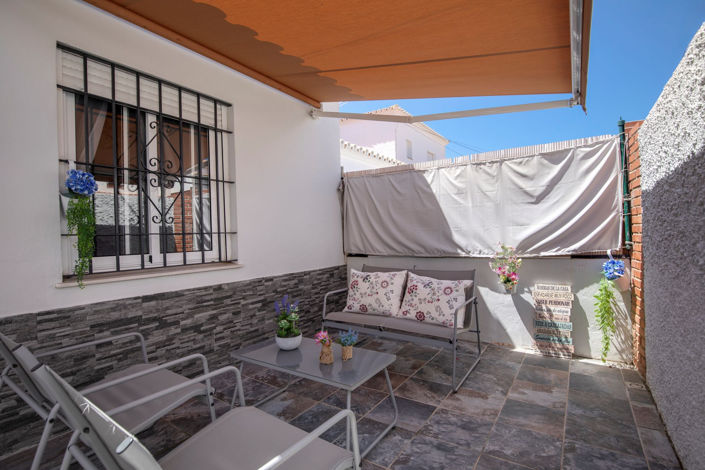 Image No.31-4 Bed House for sale