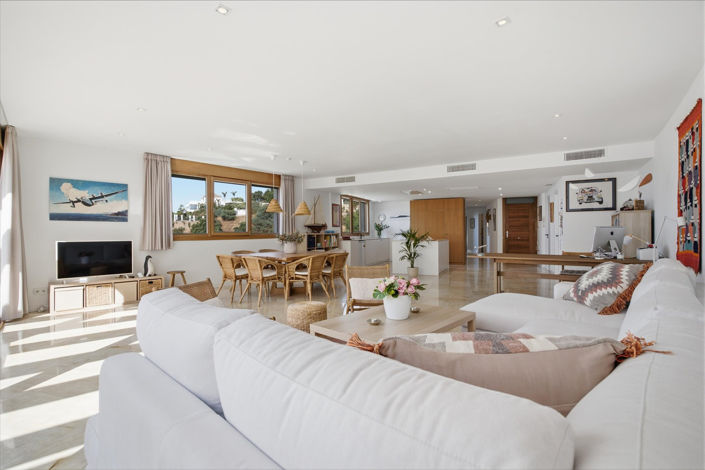 Image No.14-3 Bed Penthouse for sale