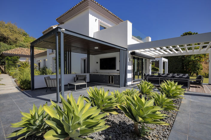 Image No.4-4 Bed Villa for sale