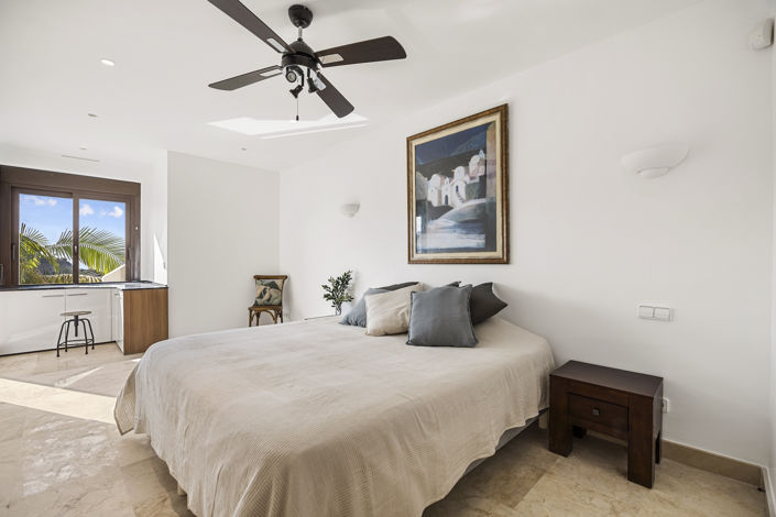 Image No.37-6 Bed Villa for sale