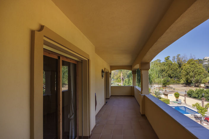 Image No.16-5 Bed House for sale
