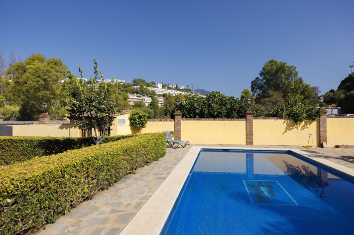 Image No.17-5 Bed House for sale