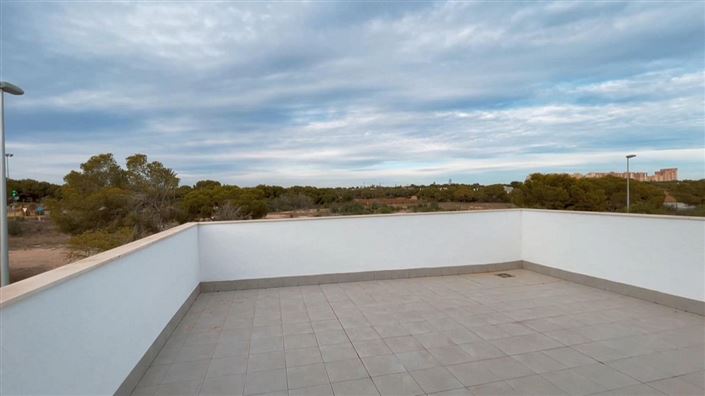 Image No.11-3 Bed Villa for sale