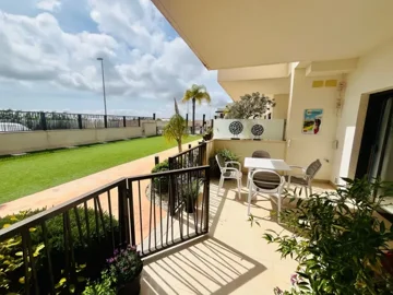 126luxurysouthfacinggroundfloorapartmentinexc