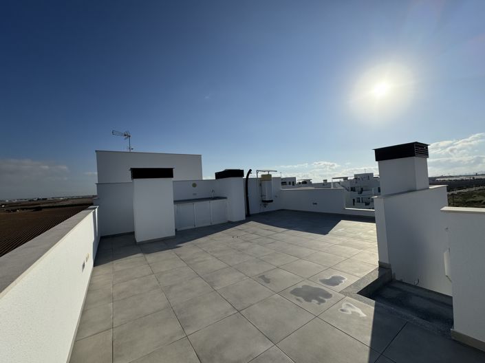 Image No.3-3 Bed Apartment for sale