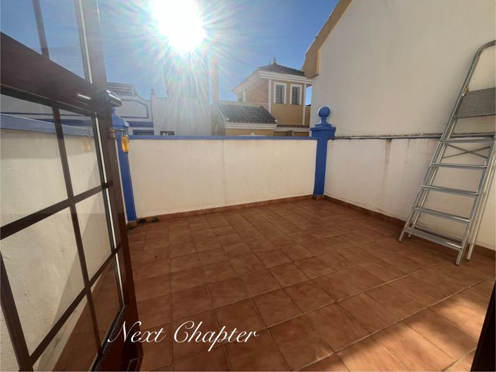 Image No.16-3 Bed Townhouse for sale