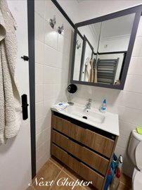 156sunnymodernisedspanishstyle2bedtownhouse17