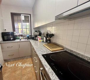 156sunnymodernisedspanishstyle2bedtownhouse18