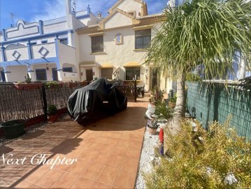 156sunnymodernisedspanishstyle2bedtownhouse19