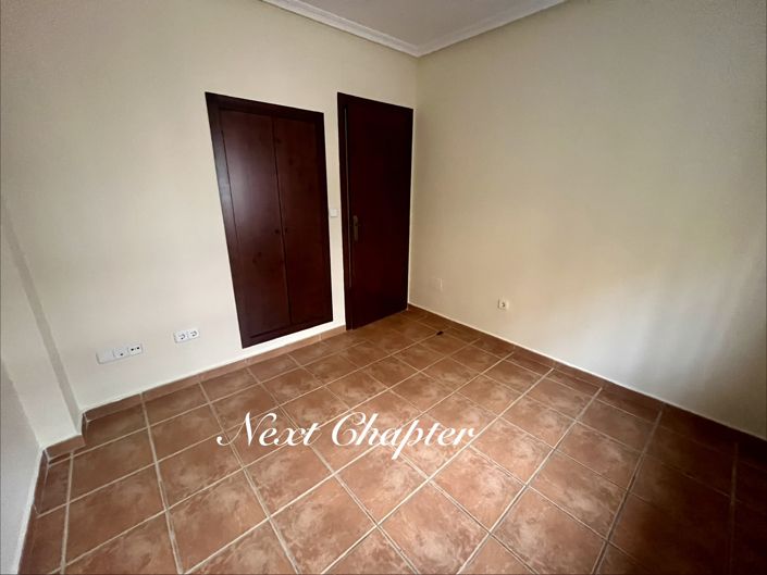 Image No.15-3 Bed Townhouse for sale