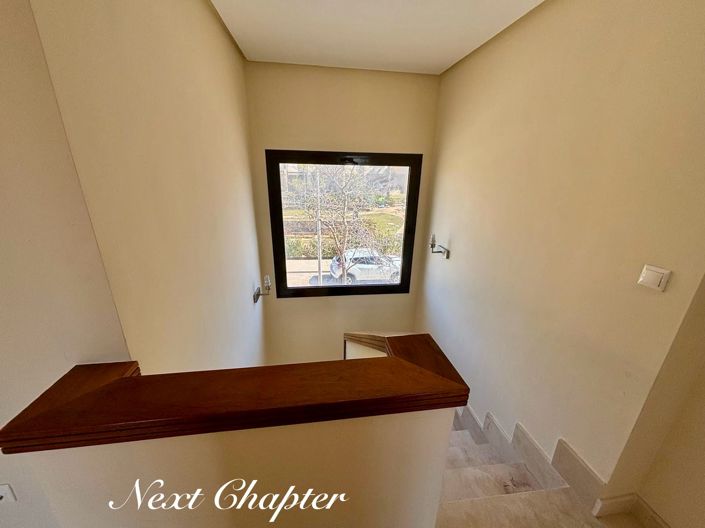 Image No.17-3 Bed Villa for sale