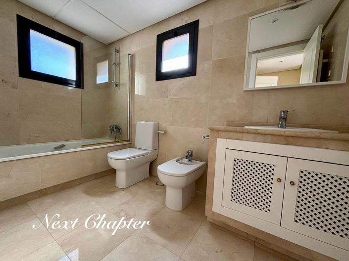 Image No.20-3 Bed Villa for sale