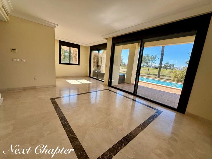 Image No.6-3 Bed Villa for sale