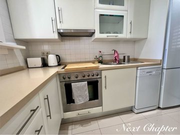 1642bedroomtownhousewithpoolviews010426150919