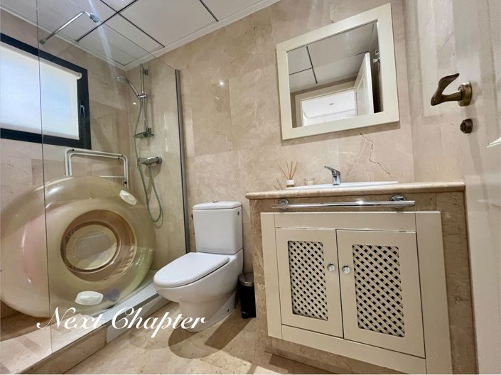 Image No.16-2 Bed Townhouse for sale