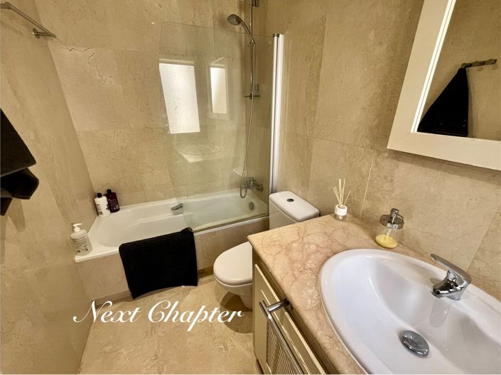 Image No.21-2 Bed Townhouse for sale