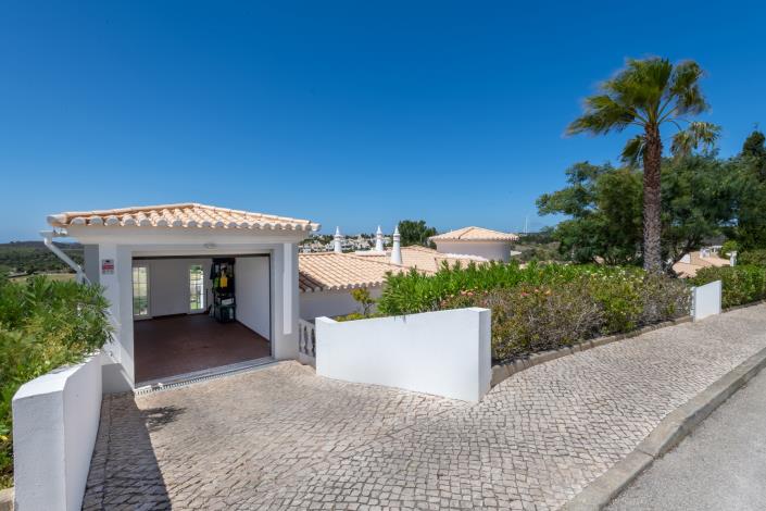 Image No.8-Propriété de 3 chambres à vendre à Budens