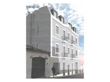 1 - Lisbon, Property
