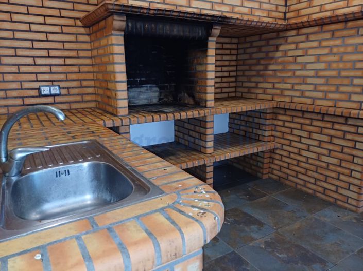 Image No.21-7 Bed House for sale